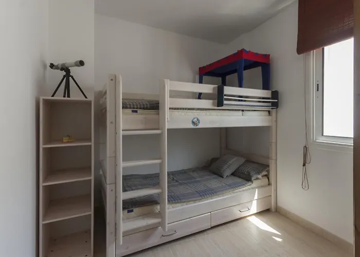 Apartment Lets Holidays Centric With Parking Tossa de Mar